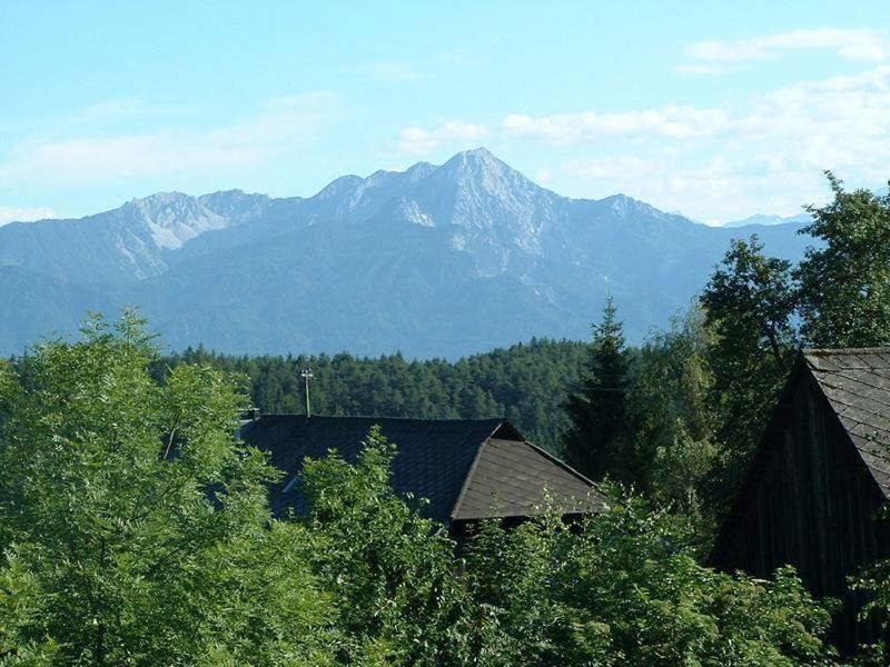 Gaestehaus Groeblacher Köstenberg Exteriör bild